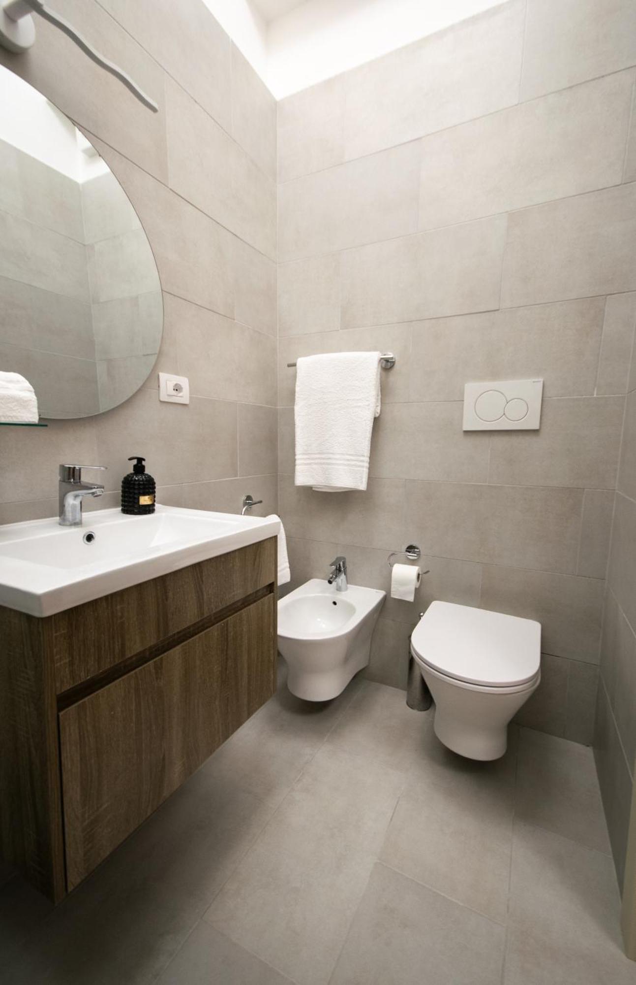 Mbs Marconi Bridge Suites Guest House Rome Exterior photo